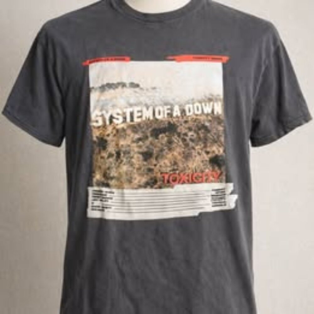 Vintage 2001 System of a Down “Toxicity” tee